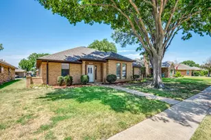 2309 Brownlee Blvd, Rowlett, TX 75088 - Photo 7