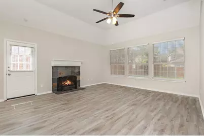 812 Pinnacle Circle, Lewisville, TX 75077 - Photo 7