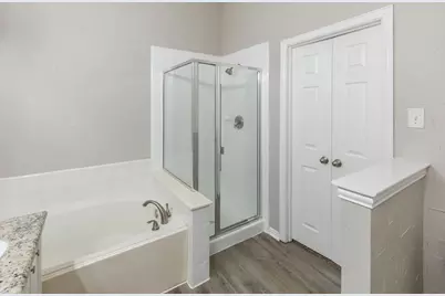 812 Pinnacle Circle, Lewisville, TX 75077 - Photo 11