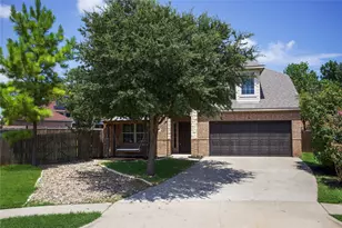 2848 Willow Glen Ct, Grand Prairie, TX 75052 - Photo 3