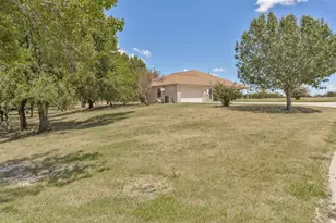 547 Fm 677 N, Saint Jo, TX 76265 - Photo 39