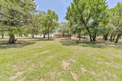 547 Fm 677 N, Saint Jo, TX 76265 - Photo 27