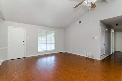 1018 Vegas Drive, Garland, TX 75042 - Photo 17