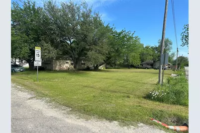 100 & 102 S Oak Lane, Tolar, TX 76476 - Photo 1