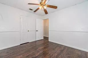 515 Lynnewood Ave, Burleson, TX 76028 - Photo 21