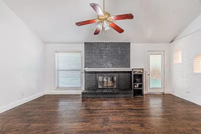 515 Lynnewood Avenue, Burleson, TX 76028 - Photo 11