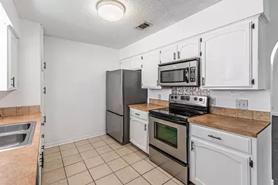 515 Lynnewood Avenue, Burleson, TX 76028 - Photo 15