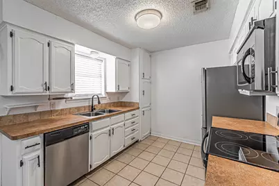 515 Lynnewood Avenue, Burleson, TX 76028 - Photo 13