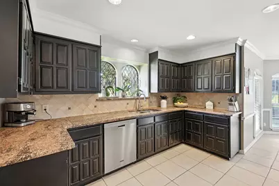 7329 Londonderry Drive, North Richland Hills, TX 76182 - Photo 11