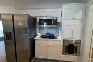 2827 Cross Timbers Dr, Irving, TX 75060 - Photo 5