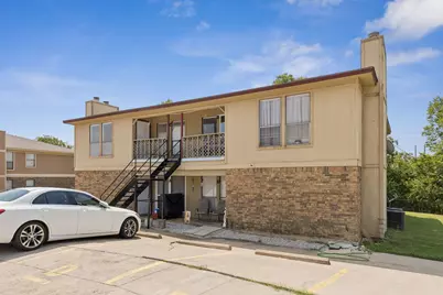 8113 Foxfire Lane, White Settlement, TX 76108 - Photo 3