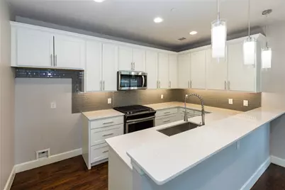 2016 N Fitzhugh Avenue #101, Dallas, TX 75204 - Photo 9