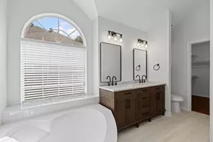 444 Misty Ln, Lewisville, TX 75067 - Photo 25