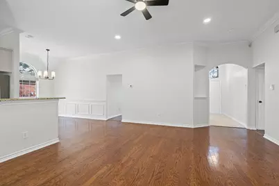 444 Misty Lane, Lewisville, TX 75067 - Photo 9