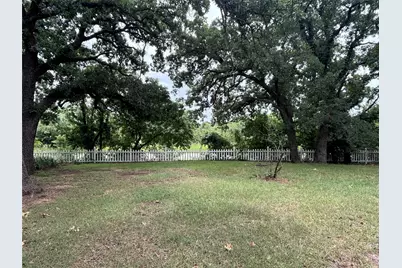 1637 S Bassett Street, Eastland, TX 76448 - Photo 21