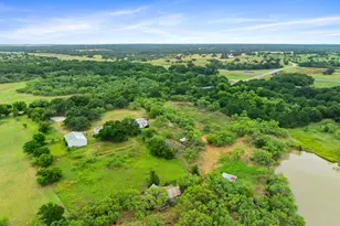 1637 S Bassett St, Eastland, TX 76448 - Photo 29