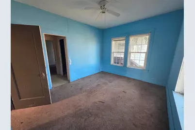 905 W Walker Street, Breckenridge, TX 76424 - Photo 5