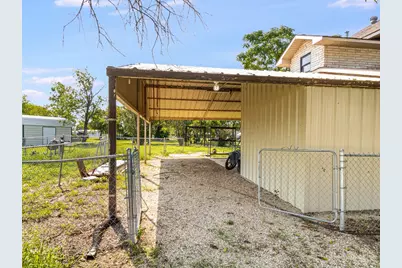 112 W Hackberry Street, Malone, TX 76660 - Photo 35