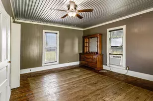 112 W Hackberry St, Malone, TX 76660 - Photo 25