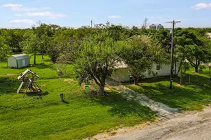 112 W Hackberry St, Malone, TX 76660 - Photo 31