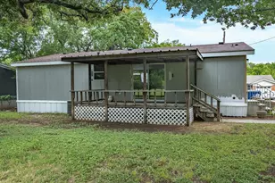 1102 15th St, Bridgeport, TX 76426 - Photo 23