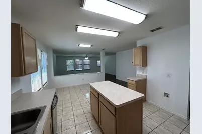 1820 Southridge Lane, Sherman, TX 75092 - Photo 5