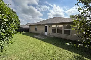 1820 Southridge Ln, Sherman, TX 75092 - Photo 33