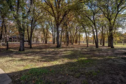 230 River Oaks Drive, Combine, TX 75159 - Photo 3