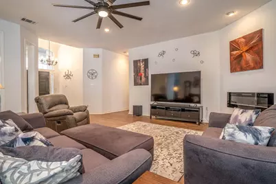 230 River Oaks Drive, Combine, TX 75159 - Photo 9