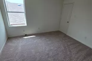 477 Bank Way, Crowley, TX 76036 - Photo 21