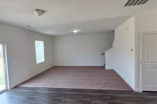 477 Bank Way, Crowley, TX 76036 - Photo 9