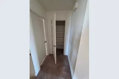 477 Bank Way, Crowley, TX 76036 - Photo 23