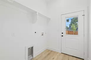 850 W Canty St, Dallas, TX 75208 - Photo 21