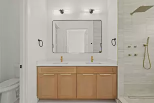 850 W Canty St, Dallas, TX 75208 - Photo 11