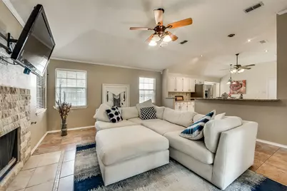 5321 Meadow Chase Lane, Flower Mound, TX 75028 - Photo 9