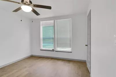 411 Euclid Street, Cleburne, TX 76033 - Photo 23