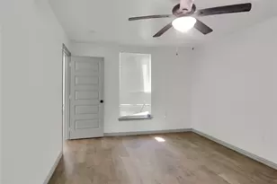 411 Euclid St, Cleburne, TX 76033 - Photo 25