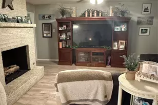 7125 Corona Dr, North Richland Hills, TX 76180 - Photo 5