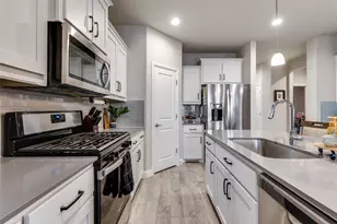 15817 Bronte Lane, Fort Worth, TX 76247 - Photo 11