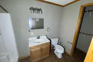 137 County Rd 2362, Bagwell, TX 75412 - Photo 15