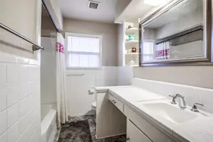 3928 Menzer Rd, Fort Worth, TX 76103 - Photo 19