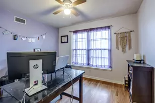 3928 Menzer Rd, Fort Worth, TX 76103 - Photo 25