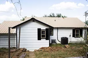 497 Water District Rd 214, Breckenridge, TX 76424 - Photo 19