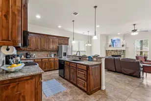 210 Donna Cir, Granbury, TX 76049 - Photo 9