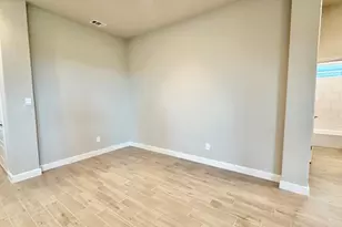 10624 Zircon Ln, Fort Worth, TX 76036 - Photo 3