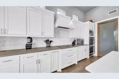 7228 Smith Farm Drive, North Richland Hills, TX 76182 - Photo 19