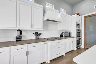 7228 Smith Farm Dr, North Richland Hills, TX 76182 - Photo 19