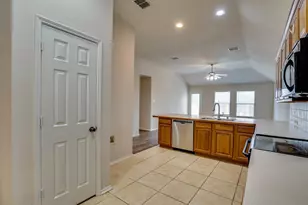 5137 Bayridge Ct, Fort Worth, TX 76179 - Photo 11