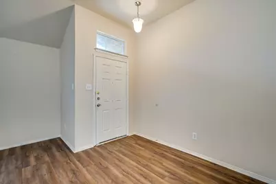 5137 Bayridge Court, Fort Worth, TX 76179 - Photo 3