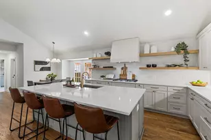 9518 Windy Knoll Dr, Dallas, TX 75243 - Photo 7